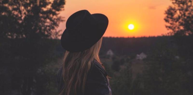 Click to enlarge girl sunset