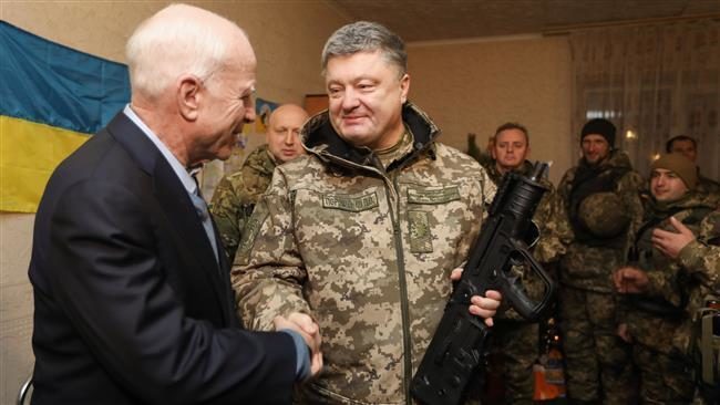 John McCain Poroshenko