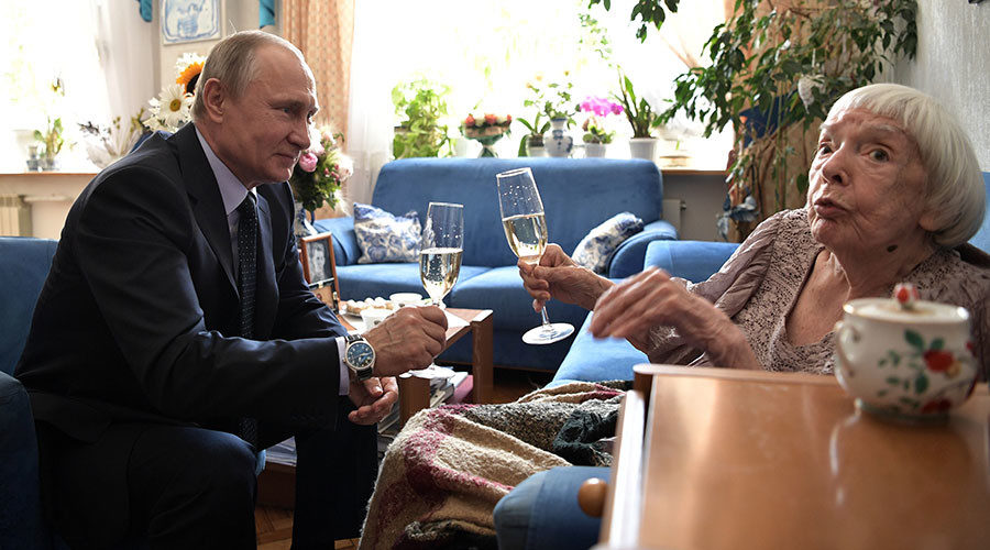 Putin Lyudmila Alekseyeva