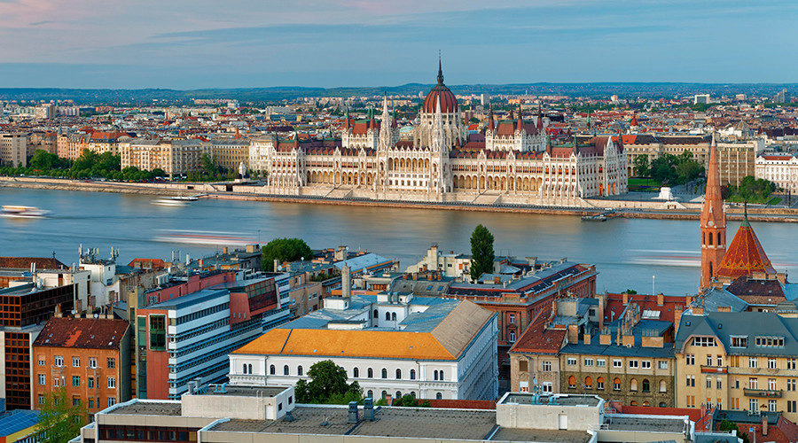 Hungarian Parliament, Danube, Budapest