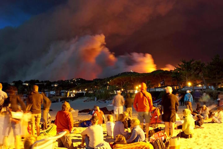 Click to enlarge wildfires French Riviera July 2017
