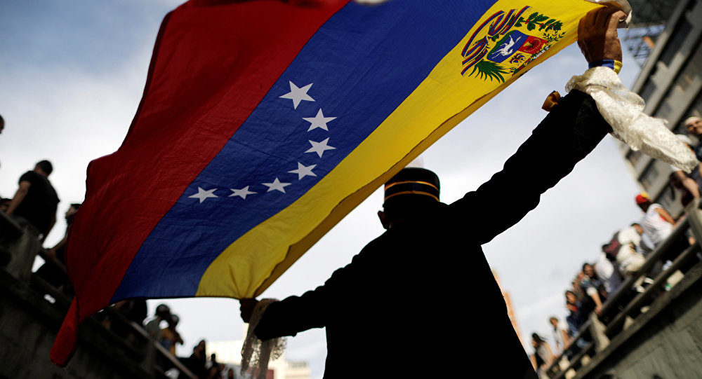 Click to enlarge Venezuela opposition protesters