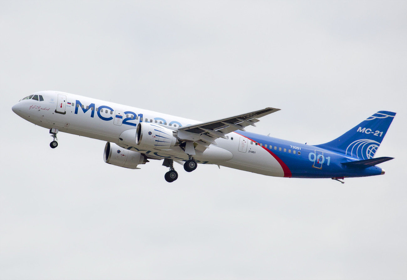 Click to enlarge Russia's Irkut MC-21 airplane