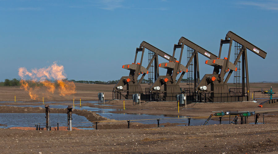 Click to enlarge oil wells pumps