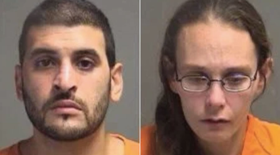 Arturo Novoa, Katrina Layton