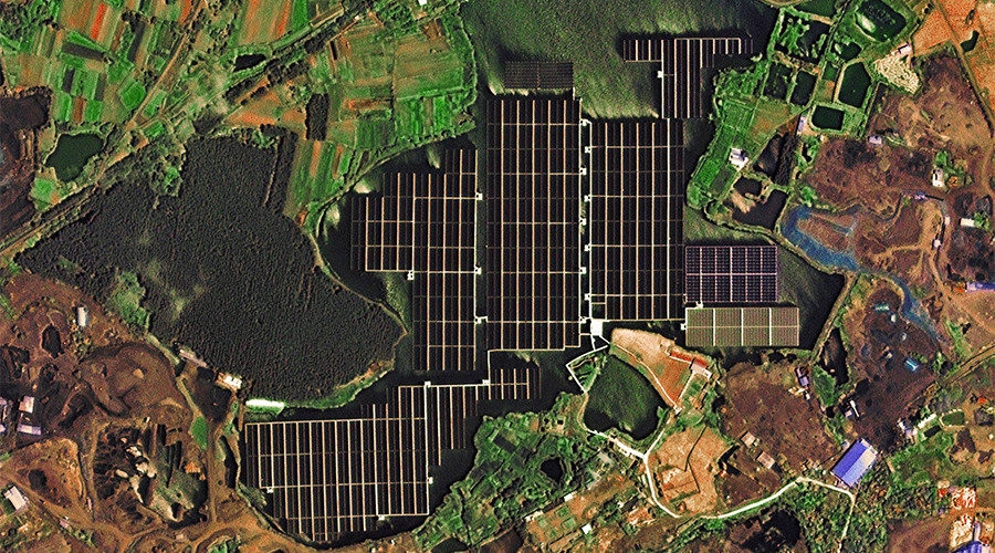 China floating solar farm