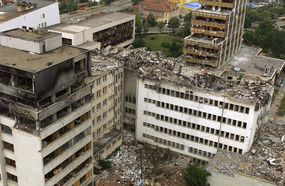 Click to enlarge NATO bombing Pristina