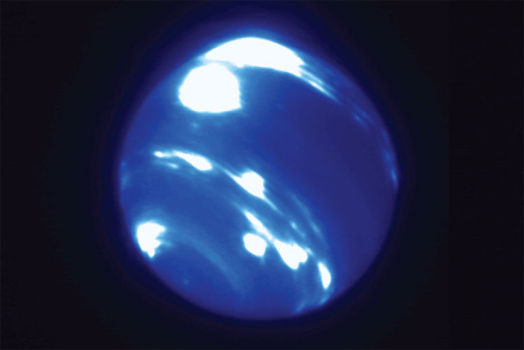 Neptune at dawn with the Keck Telescope