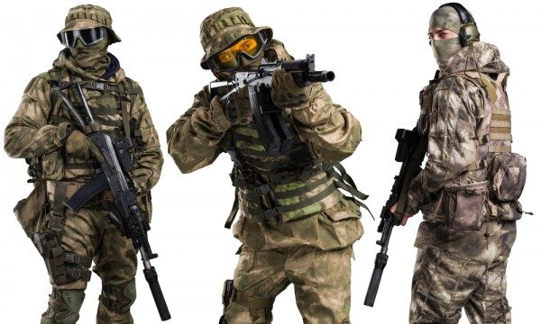 Click to enlarge US soldiers