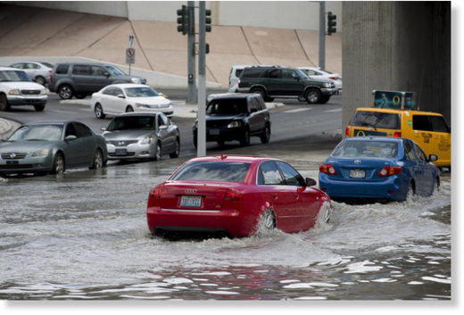 Flooding on Las Vegas streets