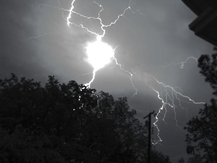 Ball lightning