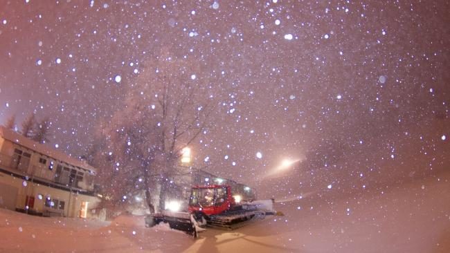 Click to enlarge The Antarctic blast has delivered huge dumps on resorts such as Falls Creek