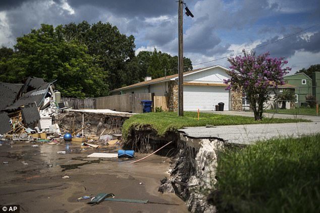 Click to enlarge Florida sinkhole