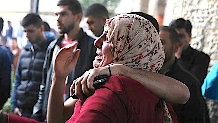 Click to enlarge Palestinian woman
