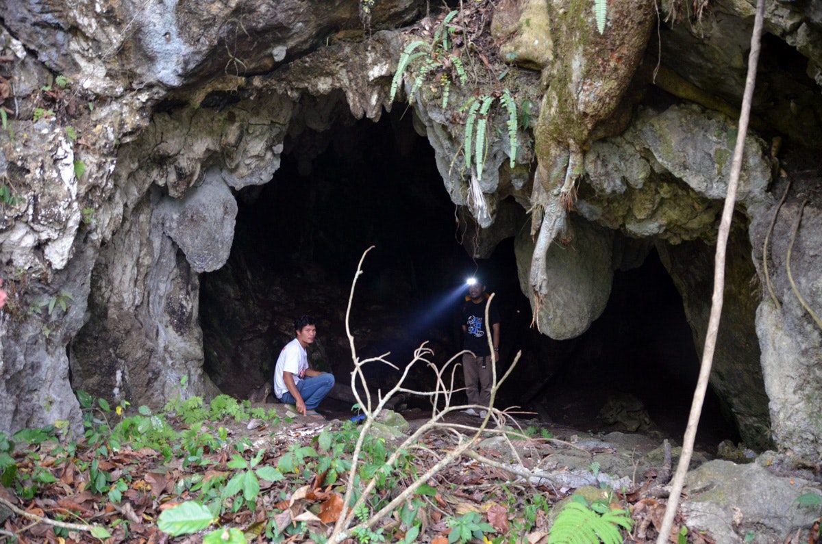 Click to enlarge Lida Ajer cave