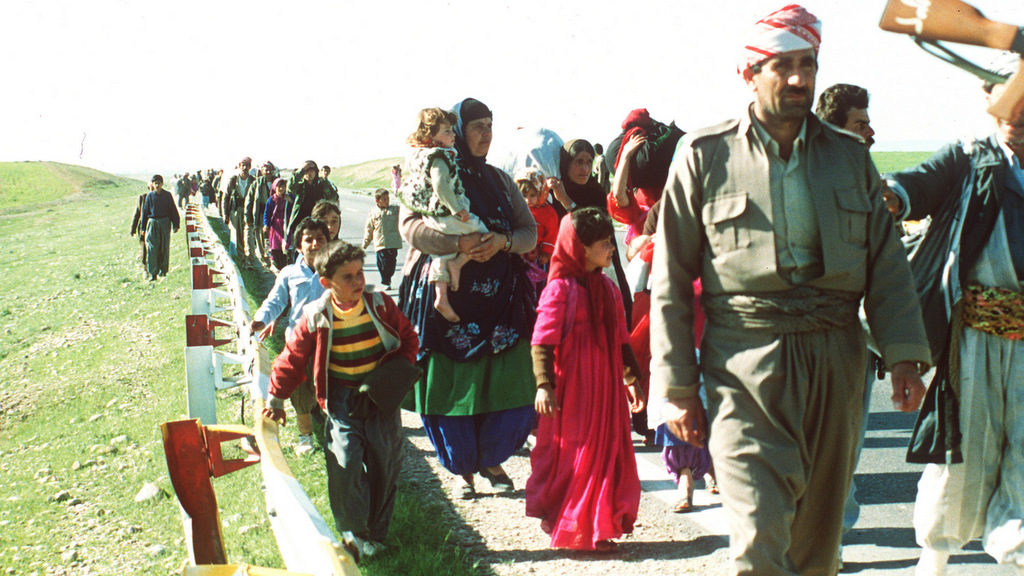 Click to enlarge Kurds leave Kirkuk, Iraq for Erbil