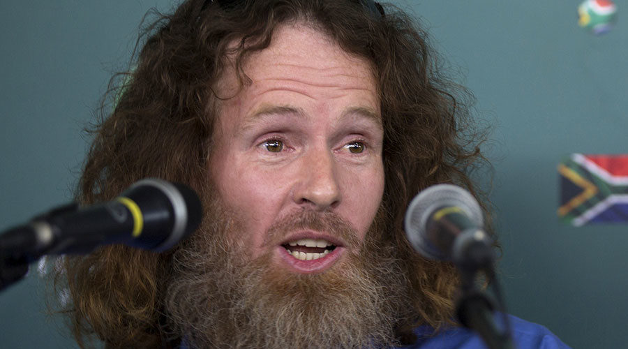 Click to enlarge Freed South African Hostage Stephen McGown
