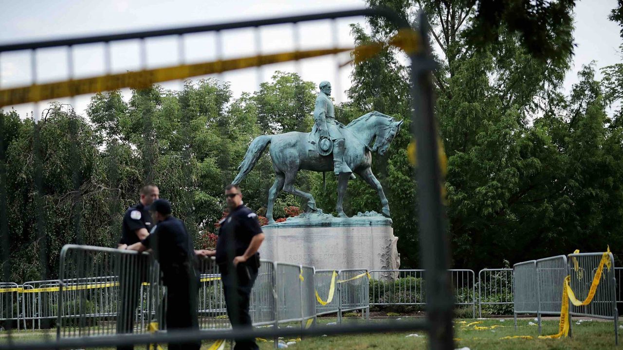 confederate statue
