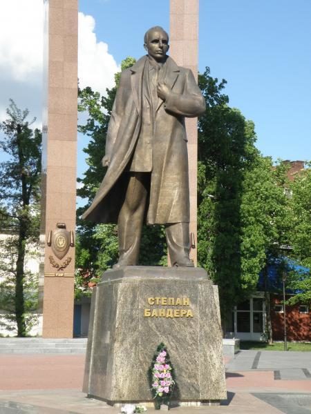 Stepan Bandera statue