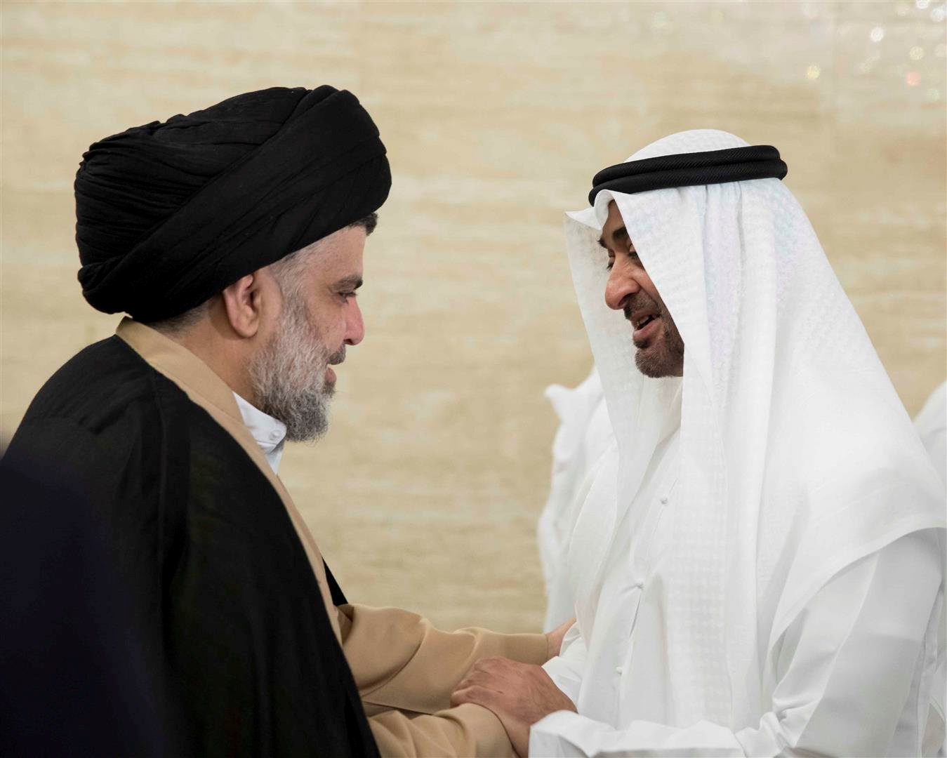 Click to enlarge Zayed al-Nahayan meets with Moqtada al-Sadr