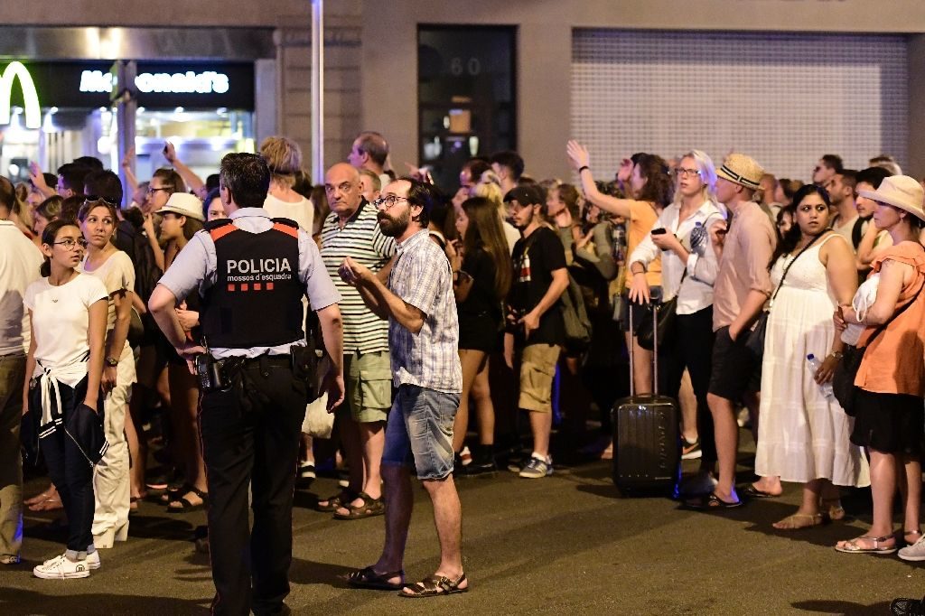 Barcelona tourists