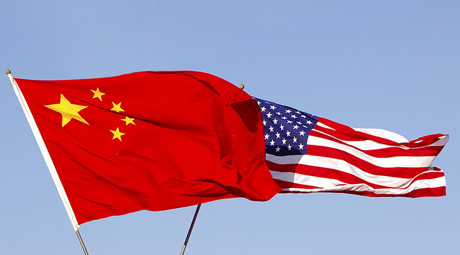 China and US flags