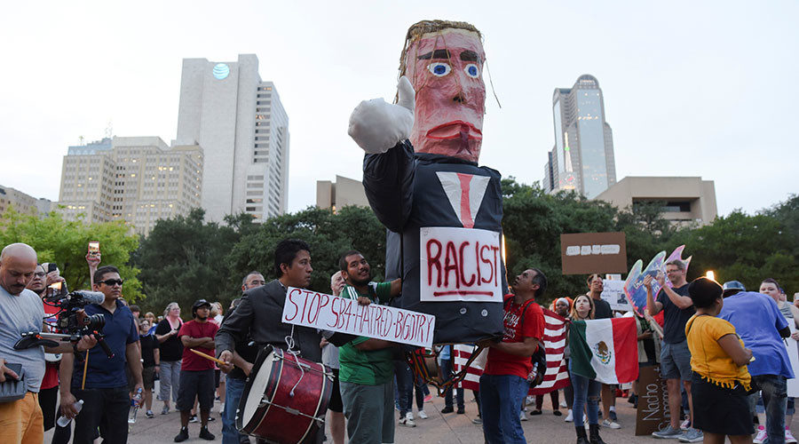 trump effigy