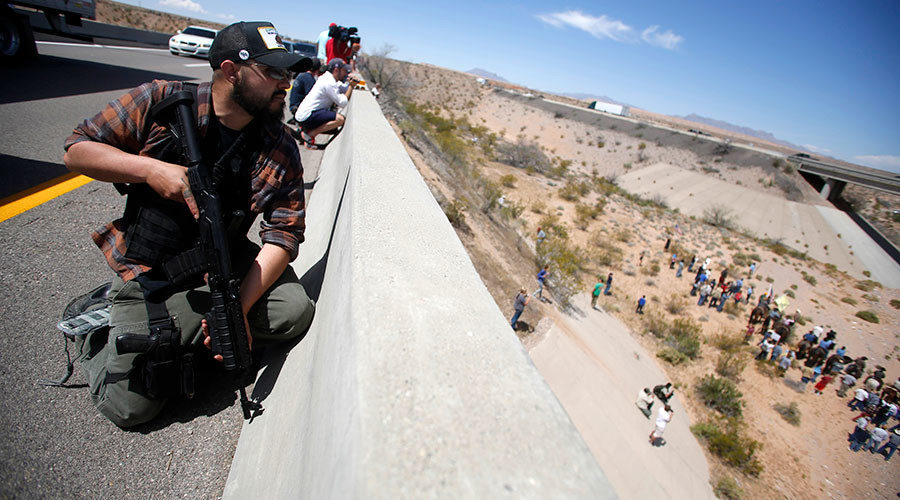 Click to enlarge Bundy supporters Nevada standoff