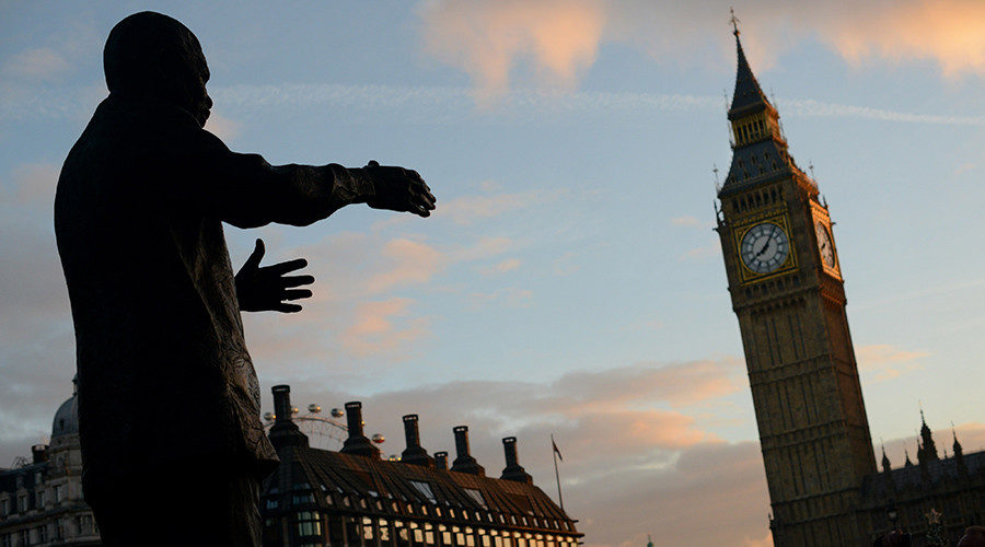 Click to enlarge Nelson Mandela statue