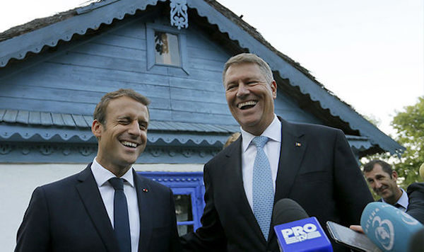 Emmanuel Macron Klaus Iohannis