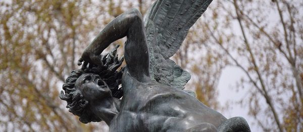 angel statue