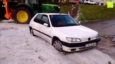 Grado was covered in hailstones after the storm