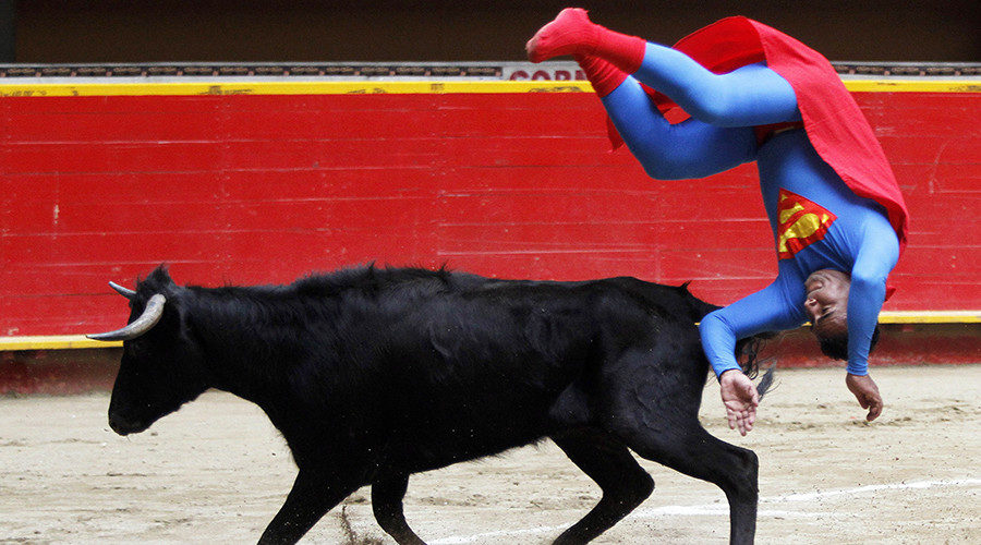 Click to enlarge bull fighting matador
