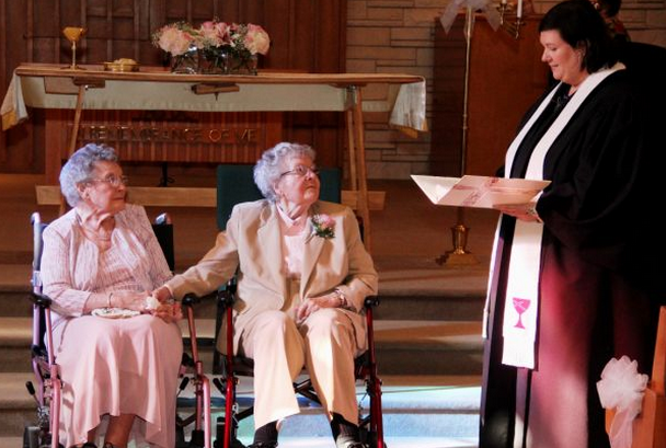 elderly lesbian couple