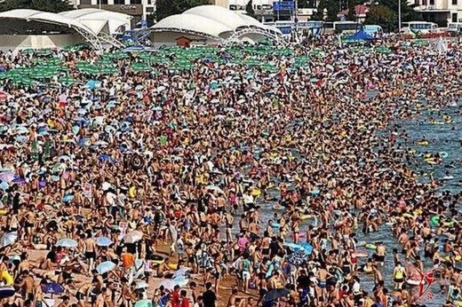 Click to enlarge Huiquan Bathing Beach. China