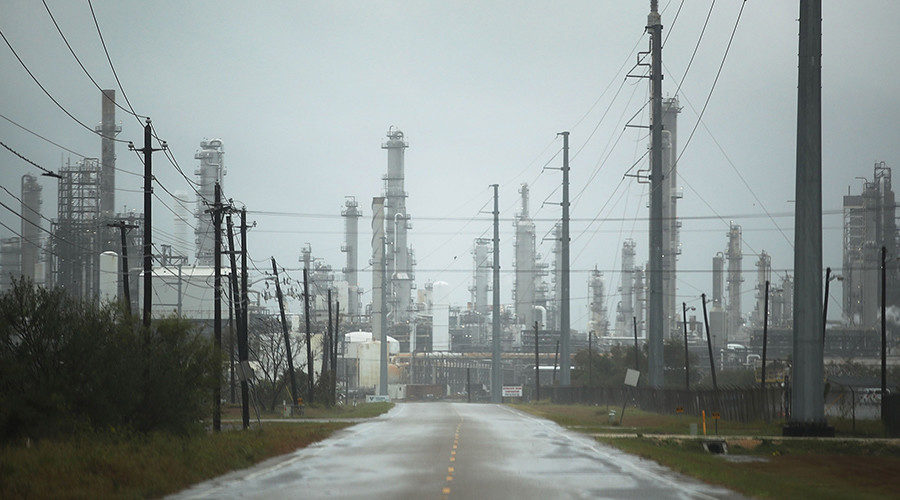 Texas oil refinery