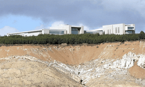 Click to enlarge Assad's presidential office building