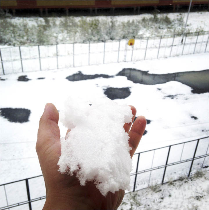 Click to enlarge snow Russia