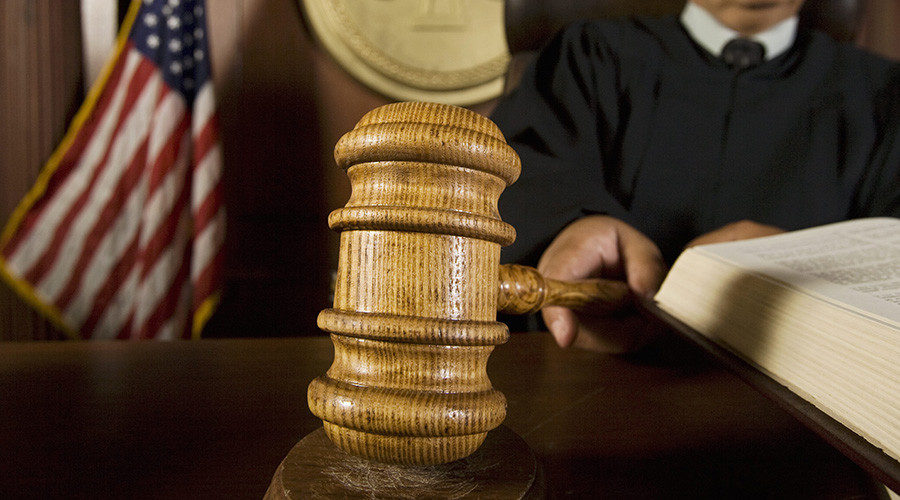 judge gavel