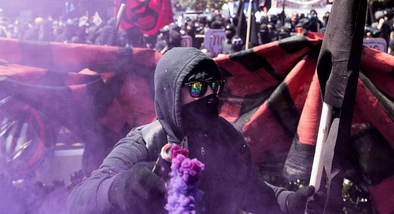 Click to enlarge antifa berkeley