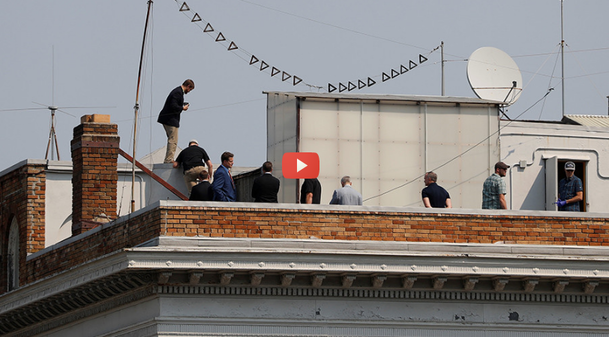 Click to enlarge People on the rooftop
