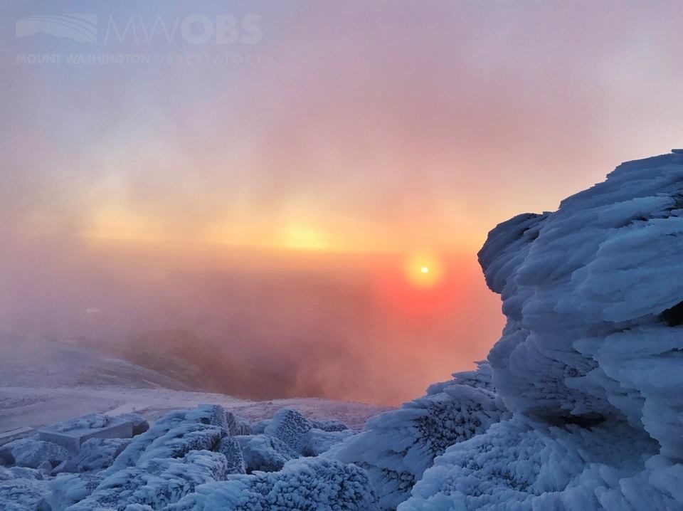 Click to enlarge It's a beautiful, but chilly start to the day on the summit of Mount Washington!