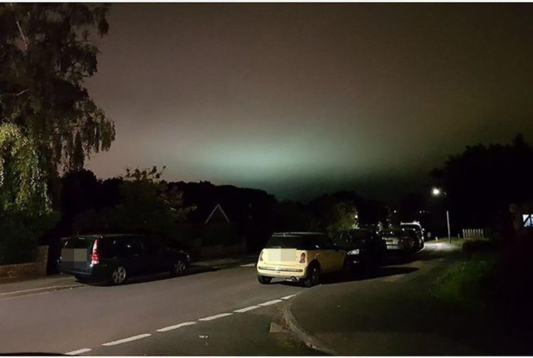 Eerie green glow over Kent, UK