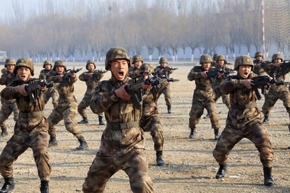 Click to enlarge Chinese soldiers