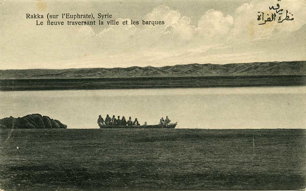 A boat crossing the Euphrates River near Raqqa. Circa 1910s.
