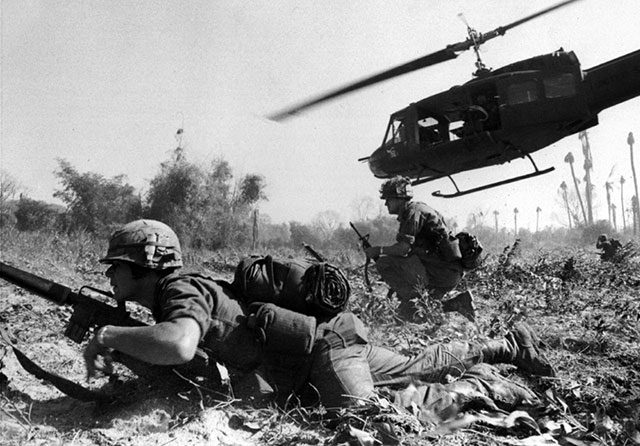 Click to enlarge US soldier in Vietnam