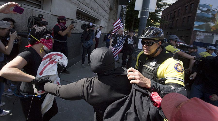 Click to enlarge police antifa