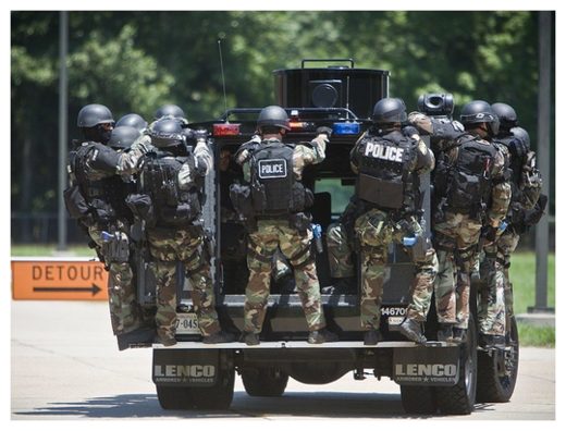 Click to enlarge US Military Police