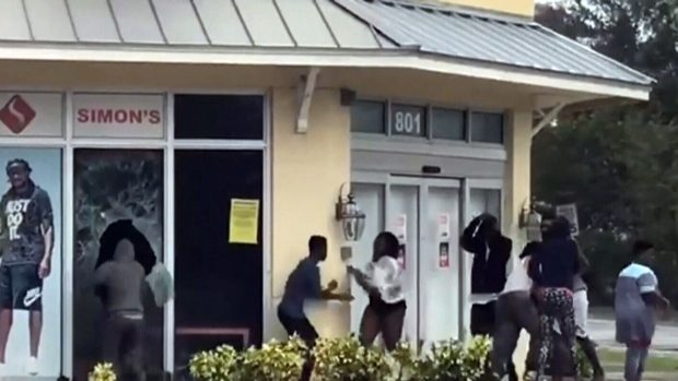 looters florida
