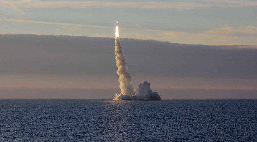 Launching missile